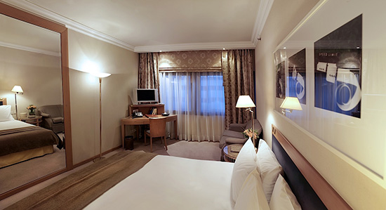 Metropolitan Hotel